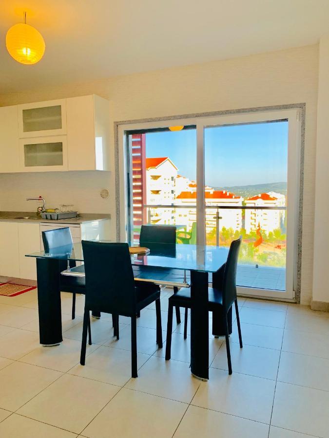 Apartamento Altamira T2 Serra Shopping Apartment Covilha Luaran gambar